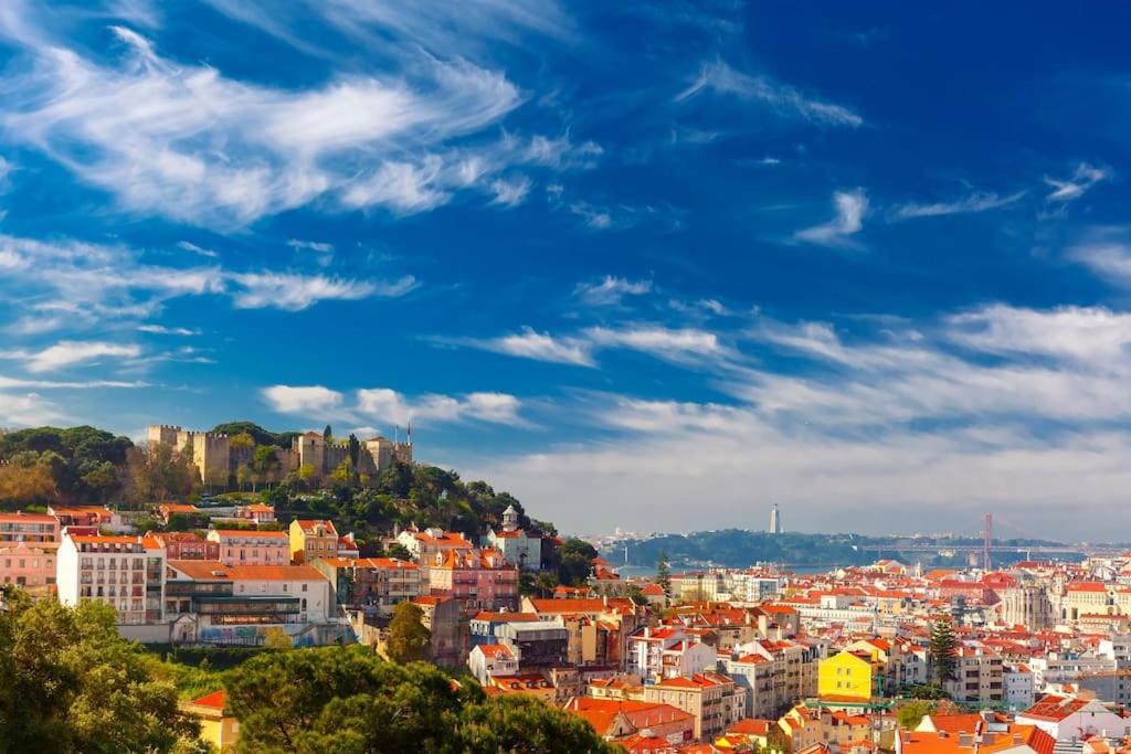 Apartamento 1Br @ Downtown Lisbon Chiado Exterior foto